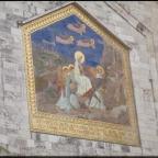 Tras las Huellas de la Virgen María